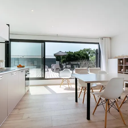 Appartement Et Bourg