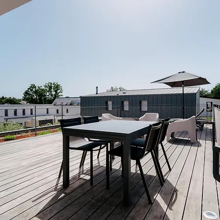 Appartement Et Bourg
